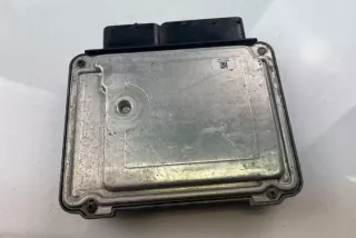 03G906013M Блок управления двигателем Skoda Fabia 2 Арт e12060921, вид 3