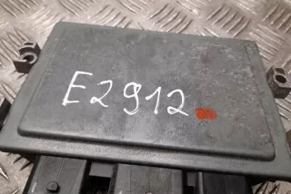 8V2112A650VG Блок управления двигателем Ford Fiesta 6 Арт e12059223, вид 3
