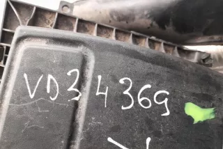 DS739643KA Корпус воздушного фильтра Ford Galaxy 3 Арт e12055456, вид 2