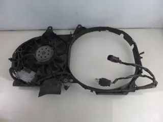8E0121205T Вентилятор радиатора Audi A4 B6 Арт e12053885, вид 1