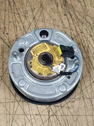 307583391N77AH Подушка безопасности BMW X1 F48 Арт e12053811, вид 4
