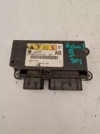 13582437 Блок AirBag Opel Astra J Арт e12045307, вид 1