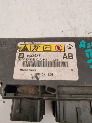 13582437 Блок AirBag Opel Astra J Арт e12045307, вид 3