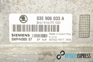 03E906033A Блок управления двигателем Skoda Fabia 2 Арт e12031092, вид 1