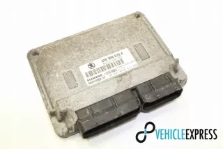 03E906033A Блок управления двигателем Skoda Fabia 2 Арт e12031092, вид 3
