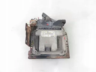 0281012694 55560810 8980135190 Блок управления двигателем Opel Astra H Арт e12029939, вид 2