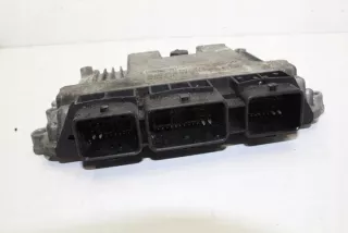 8V2112A650KD Блок управления двигателем Ford Fiesta 7 Арт e12027481, вид 1