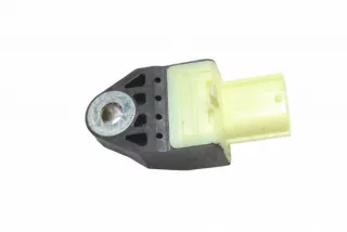 _E15_ 8983175010 Датчик удара Toyota IQ Арт e12021147, вид 2