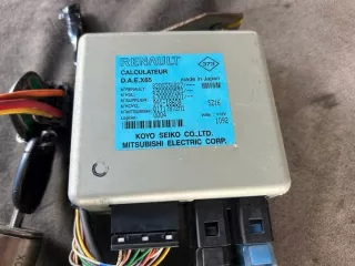 7700437049 Рулевая колонка Renault Clio 2 Арт e12017772, вид 3
