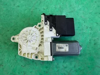 1K0959703P 2005-2010 Моторчик стеклоподъемника Volkswagen Passat B6 Арт e12016157, вид 1