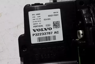 32233787 Щиток приборов (приборная панель) Volvo V60 1 Арт e12005122, вид 1