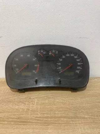 1035100002 Щиток приборов (приборная панель) Volkswagen Passat B5 Арт e12004821, вид 1