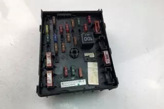 1K0937125C Блок предохранителей Volkswagen Golf 6 Арт e11997654, вид 4