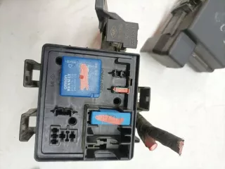 020214749 2008-16 Блок предохранителей Renault Megane 3 Арт e11996787, вид 4