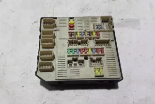 KZ01 284B60010R Блок предохранителей Renault Megane 3 Арт e11996759, вид 2