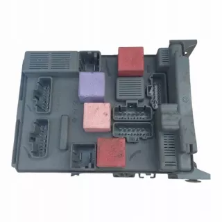 8200371614 Блок предохранителей Renault Laguna 2 Арт e11996720, вид 2