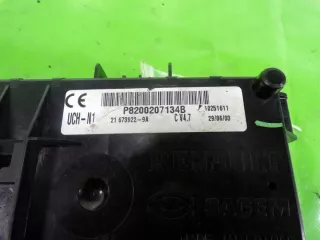 P8200207134B Блок предохранителей Renault Clio 2 Арт e11996614, вид 4