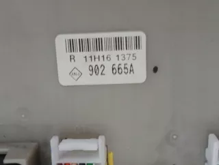 902665A Блок предохранителей Renault Clio 3 Арт e11996591, вид 4