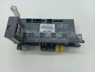 2095450101 Блок предохранителей Mercedes C W203 Арт e11994045, вид 1