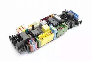 W246, A2469067200 Блок предохранителей Mercedes A W176 Арт e11993734, вид 2