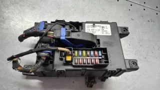 28048593 Блок предохранителей Fiat Punto 3 Арт e11991474, вид 1