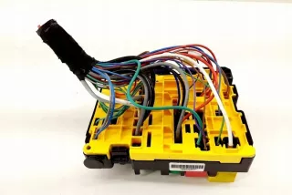 9804848480 Блок предохранителей Citroen C3 1 Арт e11991139, вид 2
