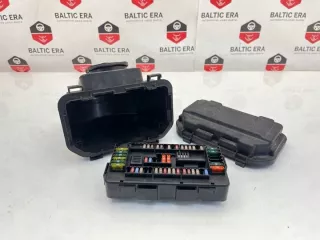 9337879 Блок предохранителей BMW 4 F32/F33/GT F36 Арт e11990379, вид 1