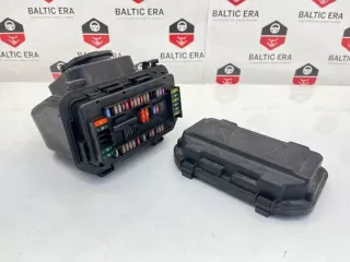 9337879 Блок предохранителей BMW 4 F32/F33/GT F36 Арт e11990379, вид 4