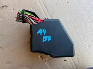 2004-2008 Блок предохранителей Audi A4 B7 Арт e11989773, вид 2