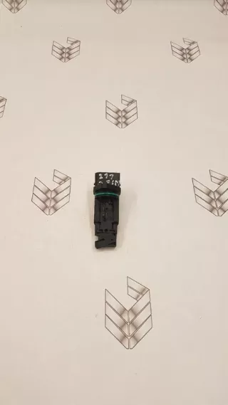 W211 F00C2G2068 Расходомер воздуха Mercedes C W204 Арт e11984922, вид 2