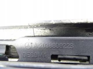 A2038800223 Решетка радиатора Mercedes C W203 Арт e11977346, вид 3