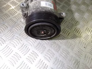 8200958328 Компрессор кондиционера Renault Megane 3 Арт e11975318, вид 4