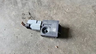 13502577 akkaa13502577 Датчик удара Opel Astra J Арт e11970435, вид 2