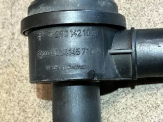 0280142108 034145710A Клапан электромагнитный Audi A6 C5 (S6,RS6) Арт e11961384, вид 3