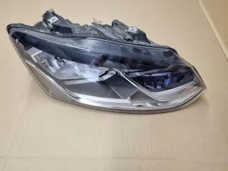1EB012034-02 Фара правая Volkswagen Polo 5 Арт e11959723, вид 1