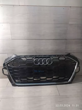 8W0853651DT Решетка радиатора Audi A4 B9 Арт e11951389, вид 1