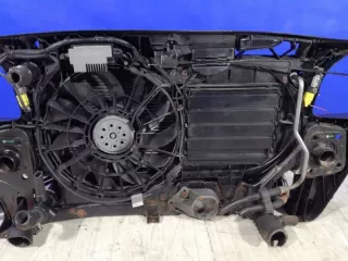  Передняя панель крепления облицовки (телевизор) Audi A4 B7 Арт e11935014, вид 4