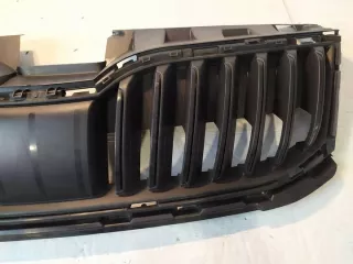 5E0853653A Решетка радиатора Skoda Octavia A7 Арт e11925079, вид 5