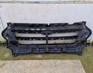 GV44-8A164-B Решетка радиатора Ford Kuga 2 Арт e11924026, вид 2