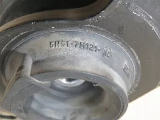 5N517M121C Подушка крепления КПП Ford Kuga 2 Арт e11906843, вид 3