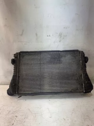 1K0145803 Интеркулер Volkswagen Touran 1 Арт e11906415, вид 3