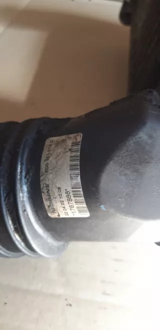 8D0145805C Интеркулер Volkswagen Passat B5 Арт e11906405, вид 5