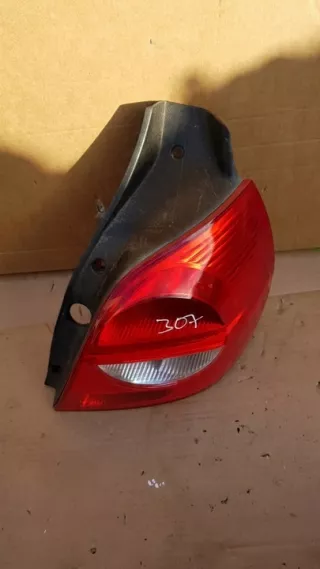  Фонарь задний правый Renault Clio 3 Арт e11899182, вид 2