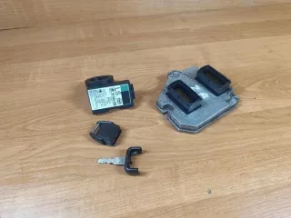 55355044 5WK9383 Блок управления двигателем Opel Zafira A Арт e11893657, вид 1