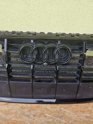  Решетка радиатора Audi Q7 4M restailing Арт e11889970, вид 3
