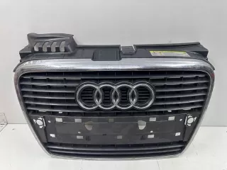 8E0853651J 8E0853651 Решетка радиатора Audi A4 B7 Арт e11889922, вид 1