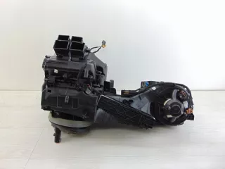 1K1820308 Отопитель в сборе (печка) Volkswagen Jetta 5 Арт e11881976, вид 2