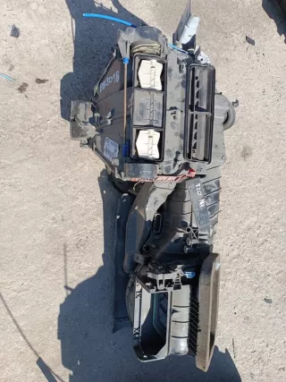 1T1819003CD Отопитель в сборе (печка) Volkswagen Caddy 3 Арт e11881937, вид 1