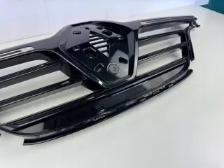 622567680R Решетка радиатора Renault Megane 4 Арт e11873324, вид 2