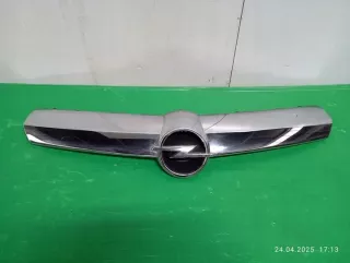 13223226 Решетка радиатора Opel Corsa D Арт e11873216, вид 1